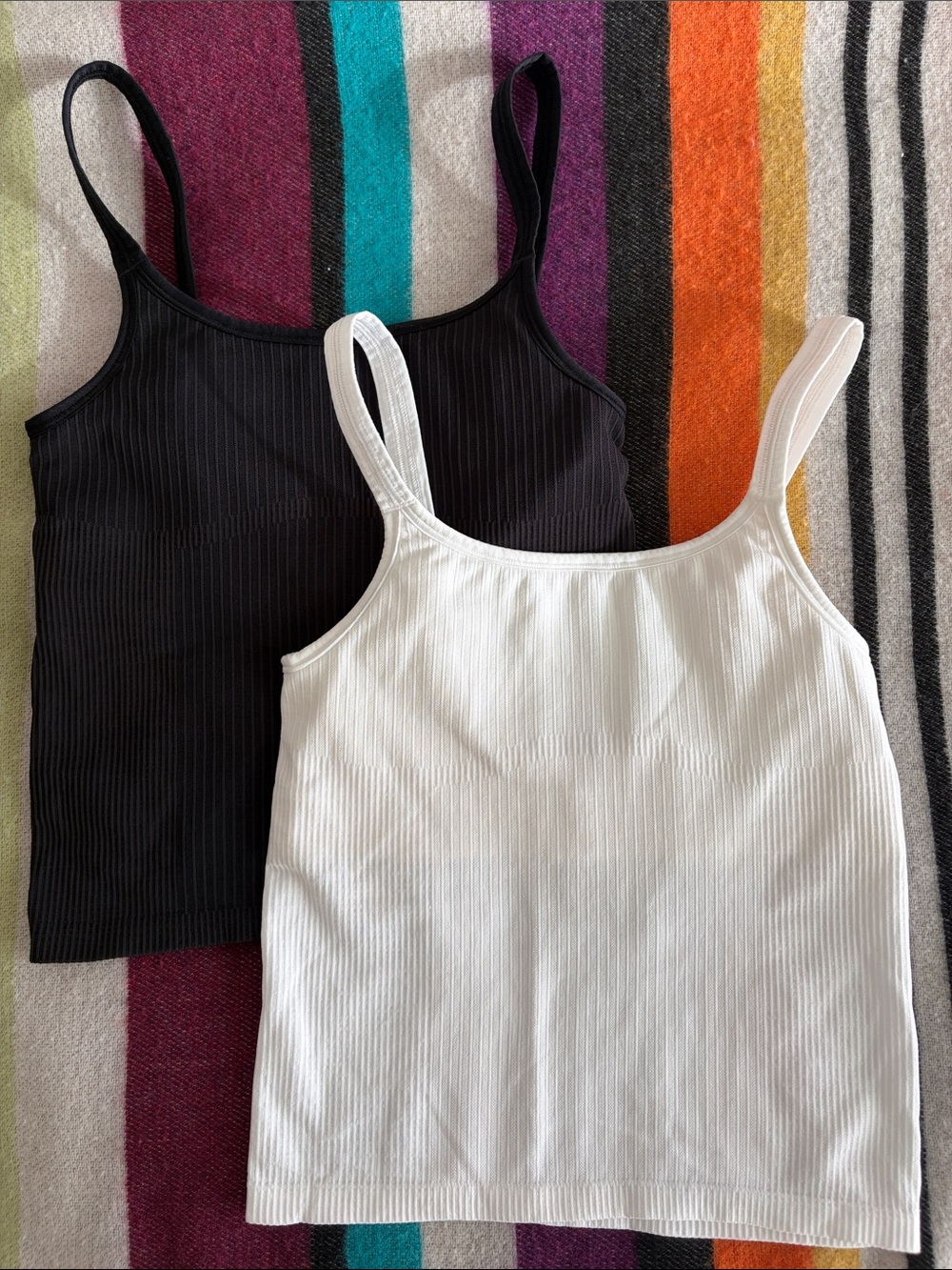 Pair of Lulu Ebb to Street tanks